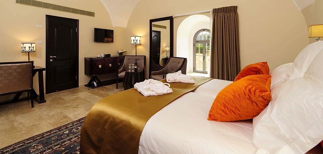 Spharadic Hotel - Rooms