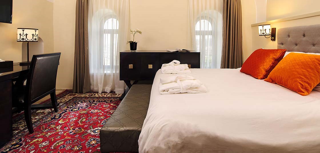 Spharadic Hotel- Rooms