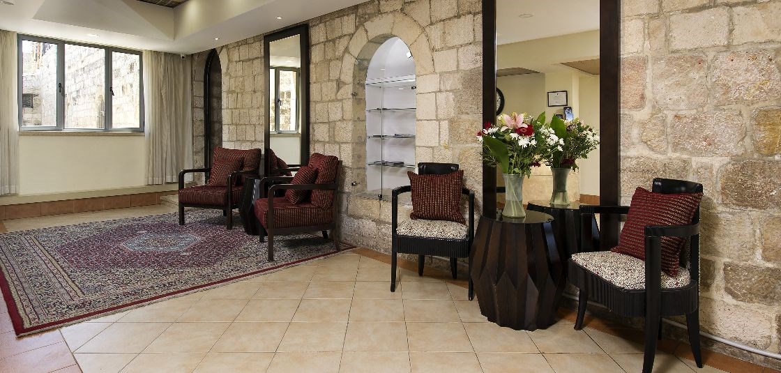 lobby
